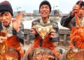 Fishermen eating seafood dinners are too delicious 666 help you stir-fry seafood to broadcast live