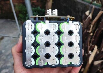 Đóng pin thay thế cho các loại máy công cụ,xe điện – Vũng Liêm – Vĩnh Long